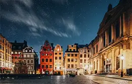 El Museo Nobel y el Palacio Real.