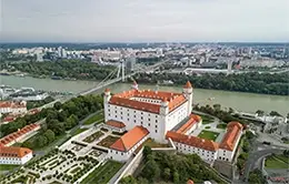 Explora Bratislava, una ciudad llena de historia y encanto a orillas del Danubio