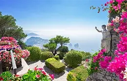 Excurisón opcional a Nápoles, Capri y Pompeya.