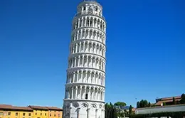 Asombrate con la Torre Inclinada de Pisa