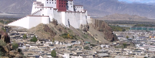 MITOS Y LEYENDAS DE NEPAL Y BHUTAN - Festival de la grulla de cuello negro - EXTENSION A TÍBET II 