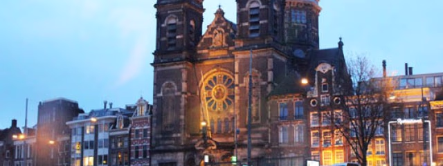 Londres, Amsterdam, Paris y España +i