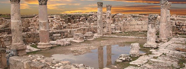 Contrastes de Jordania y Esencias de Egipto