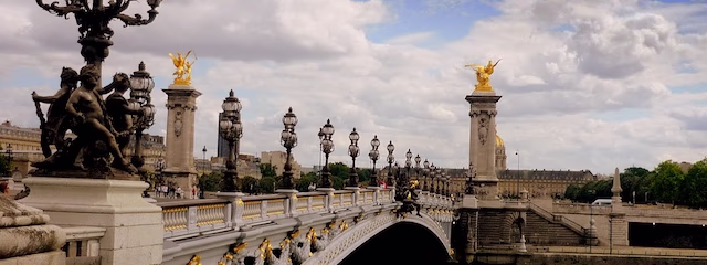 PARIS E ITALIA CLASICA